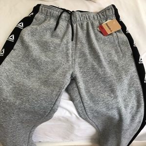 SOLD -do not buy! Reebok Men’s Slim Sweatpants